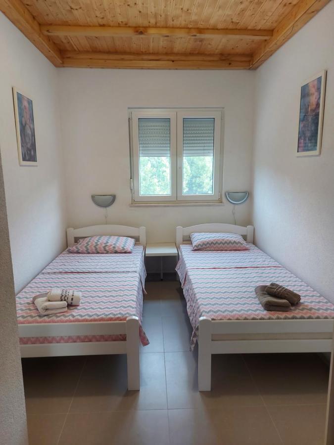 Dk Apartments Krasici Тиват Экстерьер фото